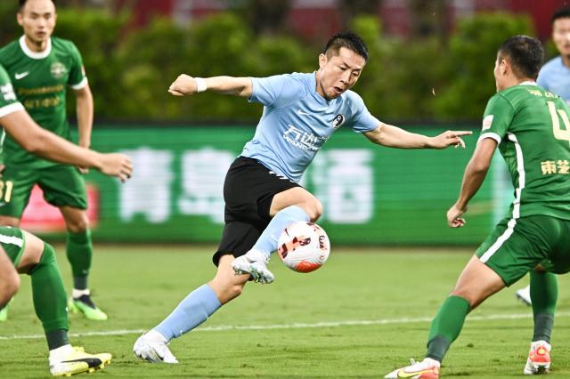 开云-【中超最人物】历经磨难仍满怀热情 阎相闯书写传奇